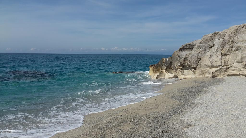 Le Roccette Mare Beach Hotel & Restaurant Tropea Eksteriør bilde