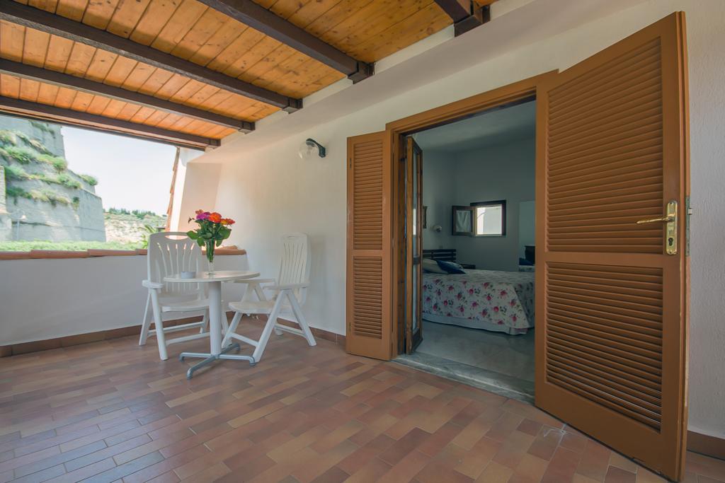 Le Roccette Mare Beach Hotel & Restaurant Tropea Rom bilde
