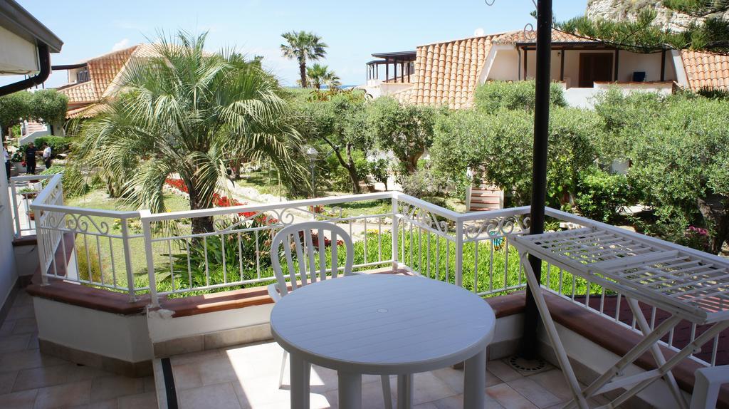 Le Roccette Mare Beach Hotel & Restaurant Tropea Rom bilde